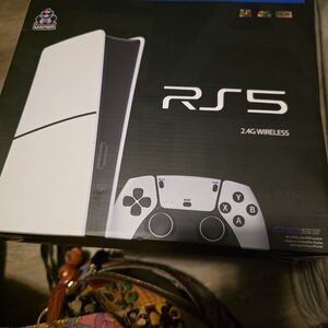 2.4G Wireless Gaming Console and Controller - White